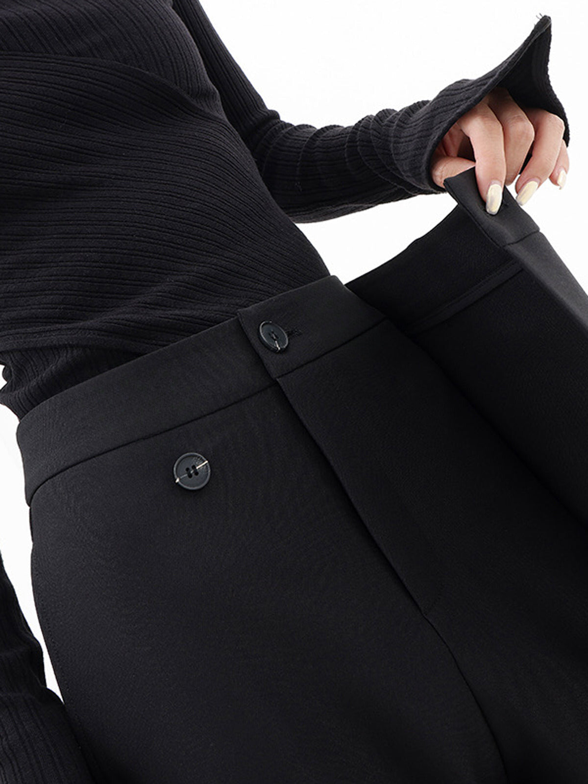AMNA© Style Revolution | Asymmetriske baggy bukser med komfortabelt design
