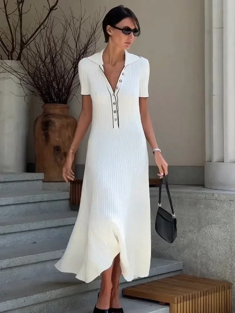 EmmyStyle | Elegant maxikjole med høj talje og patchwork-design